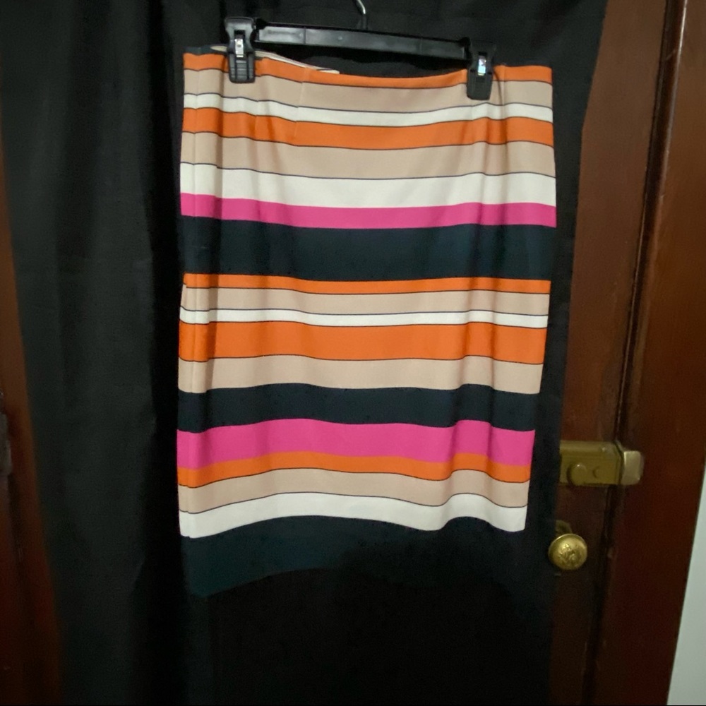 Size 8 skirt brand new